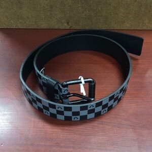 True Religion Black and Gray Checkered Mens Belt Sz 32